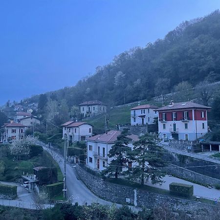Laghi Di Como Appartamento Di Licinia E Mario Asso Экстерьер фото