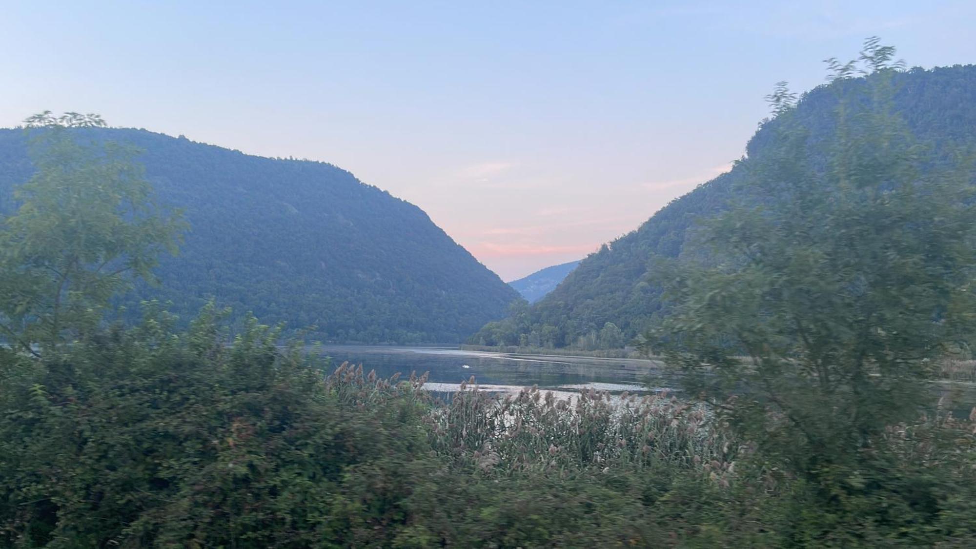 Laghi Di Como Appartamento Di Licinia E Mario Asso Экстерьер фото